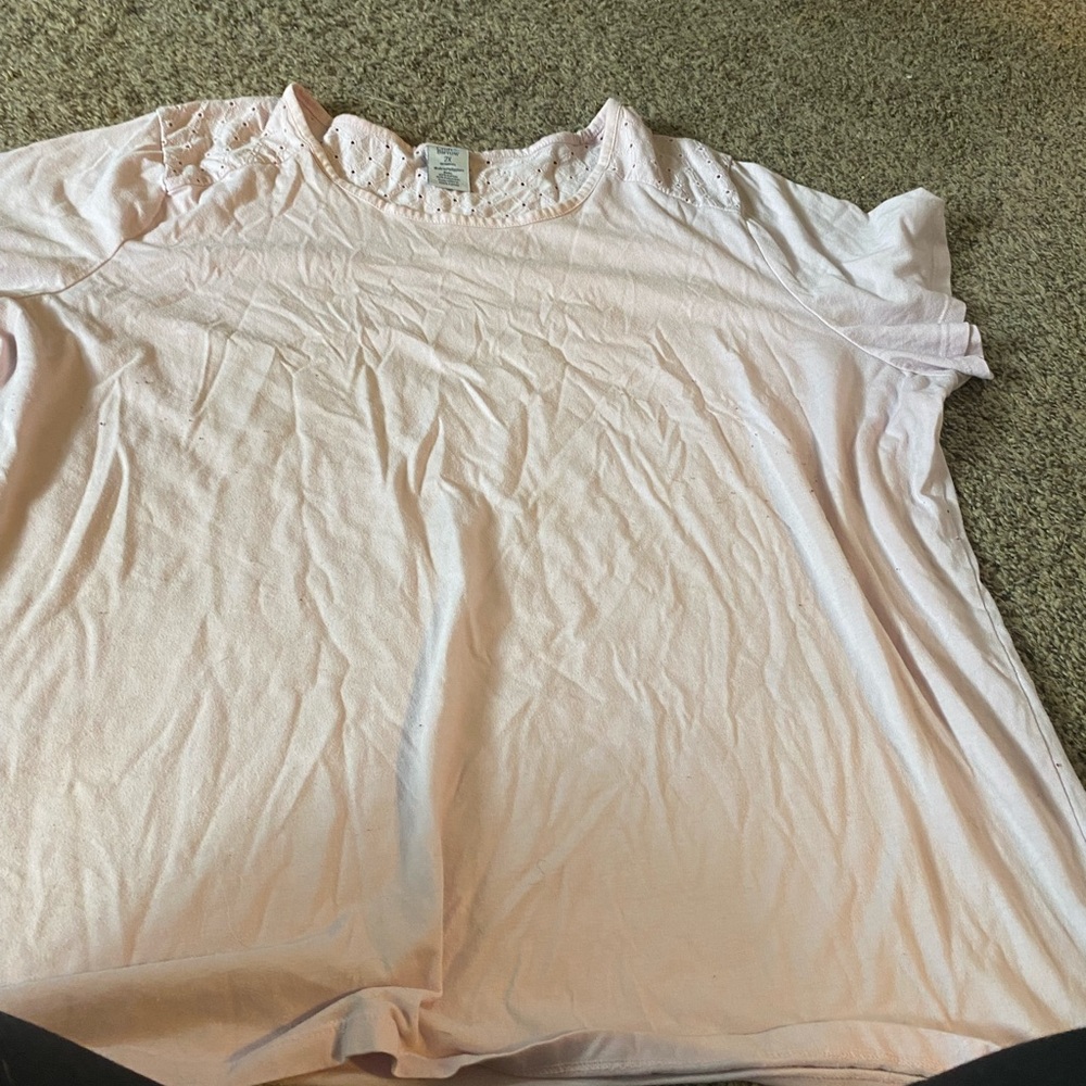 Shirts and pants xl-l and pants from 12-16 - Picture 6 of 16
